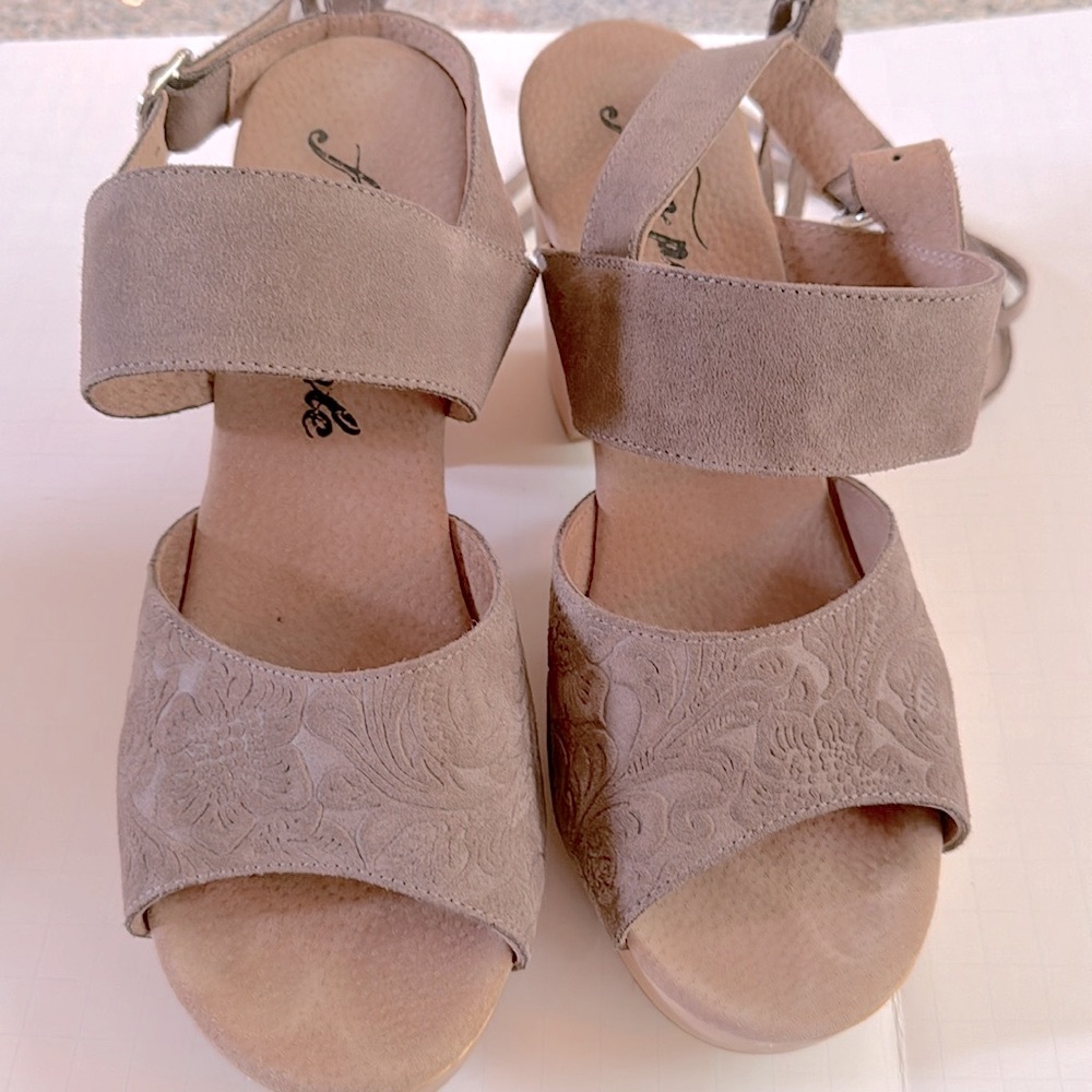 Free people clogs worn once